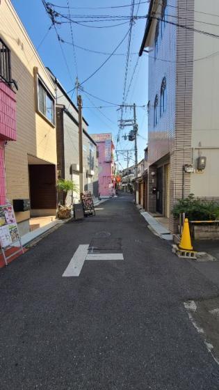 l_27035500121010000000027_4_250317120419