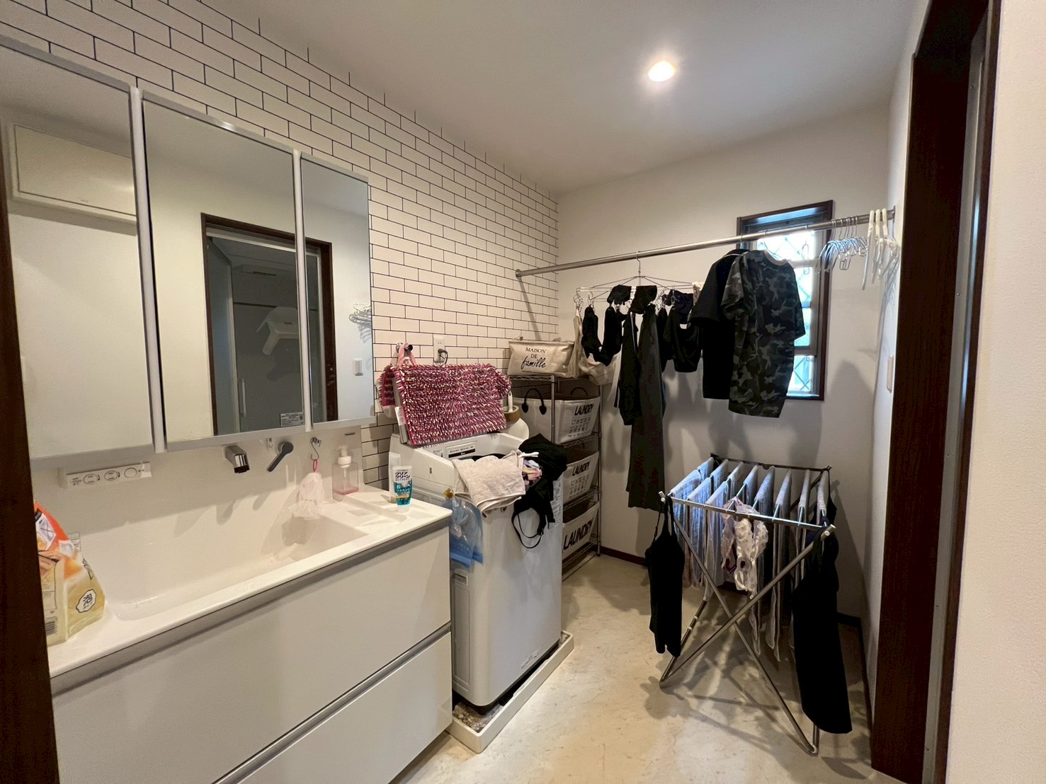 LINE_ALBUM_八尾市南小阪町　中古戸建_260511_10